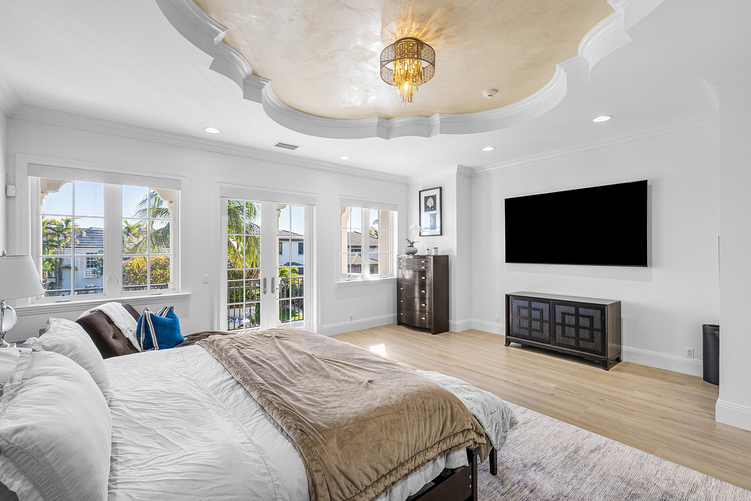 6102 N Ocean Boulevard