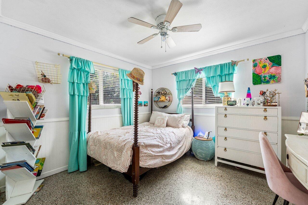102 NE 22nd Street