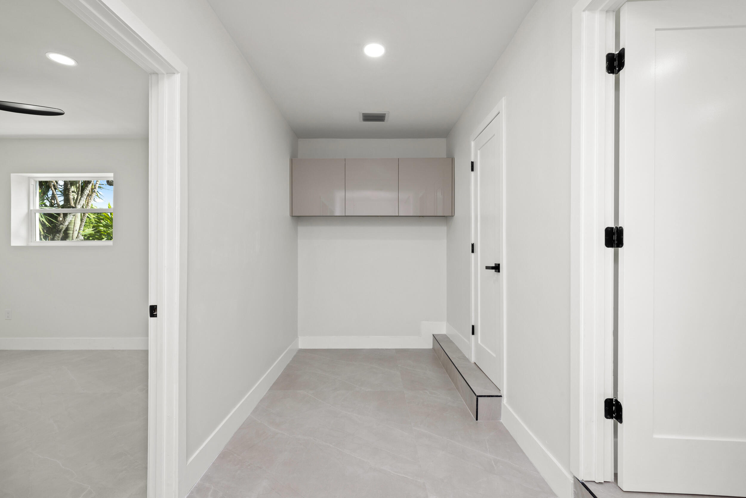 7718 San Mateo Drive E