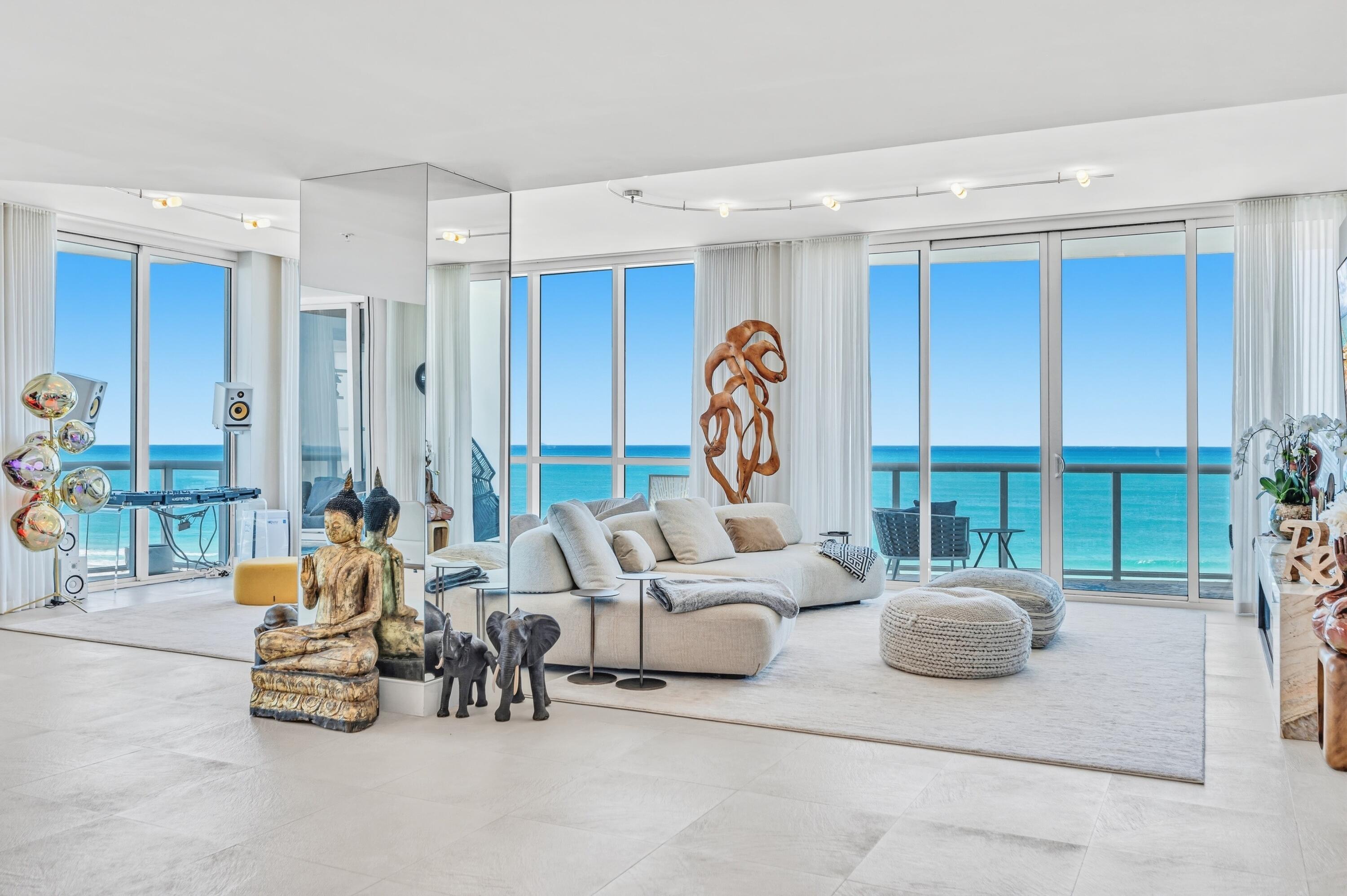 50 S Pointe Drive 1208