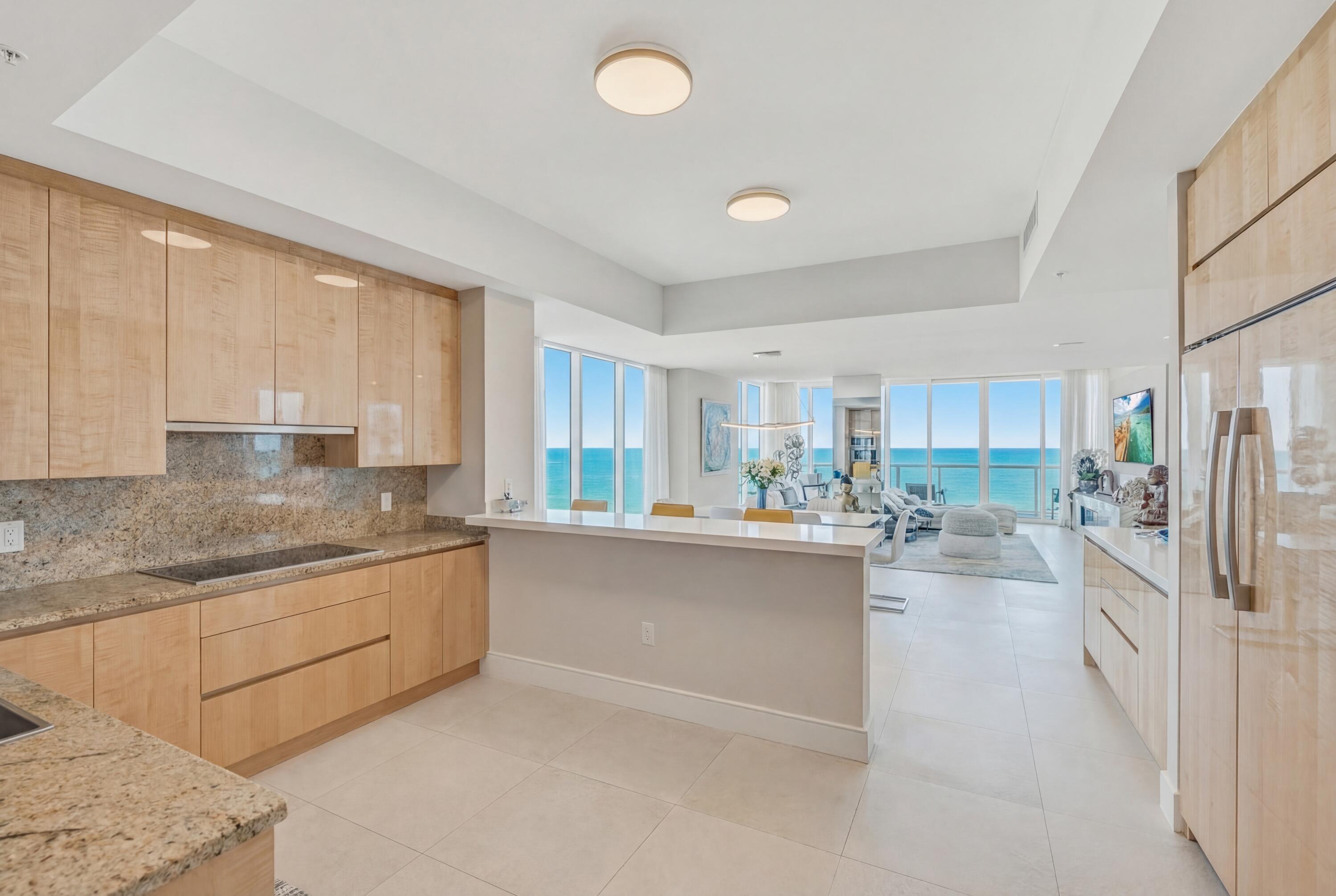 50 S Pointe Drive 1208
