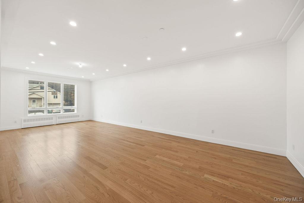 62 Blauvelt Road Unit: 202
