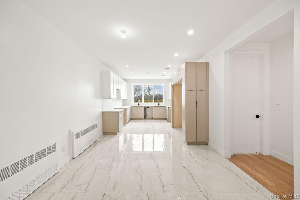 62 Blauvelt Road Unit: 202