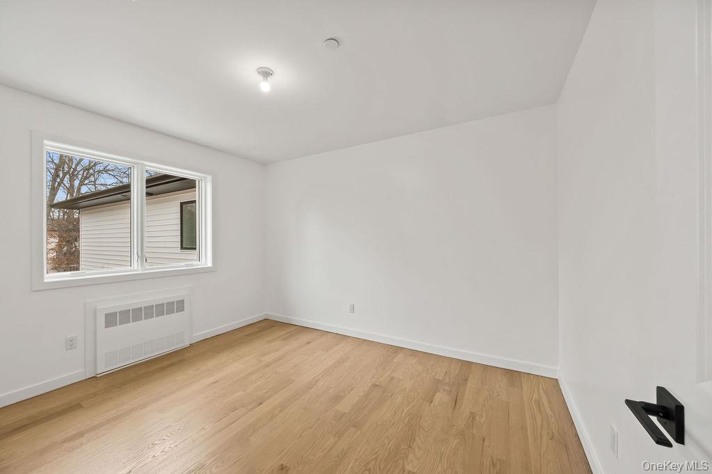 105 N Cole Avenue Unit: 213