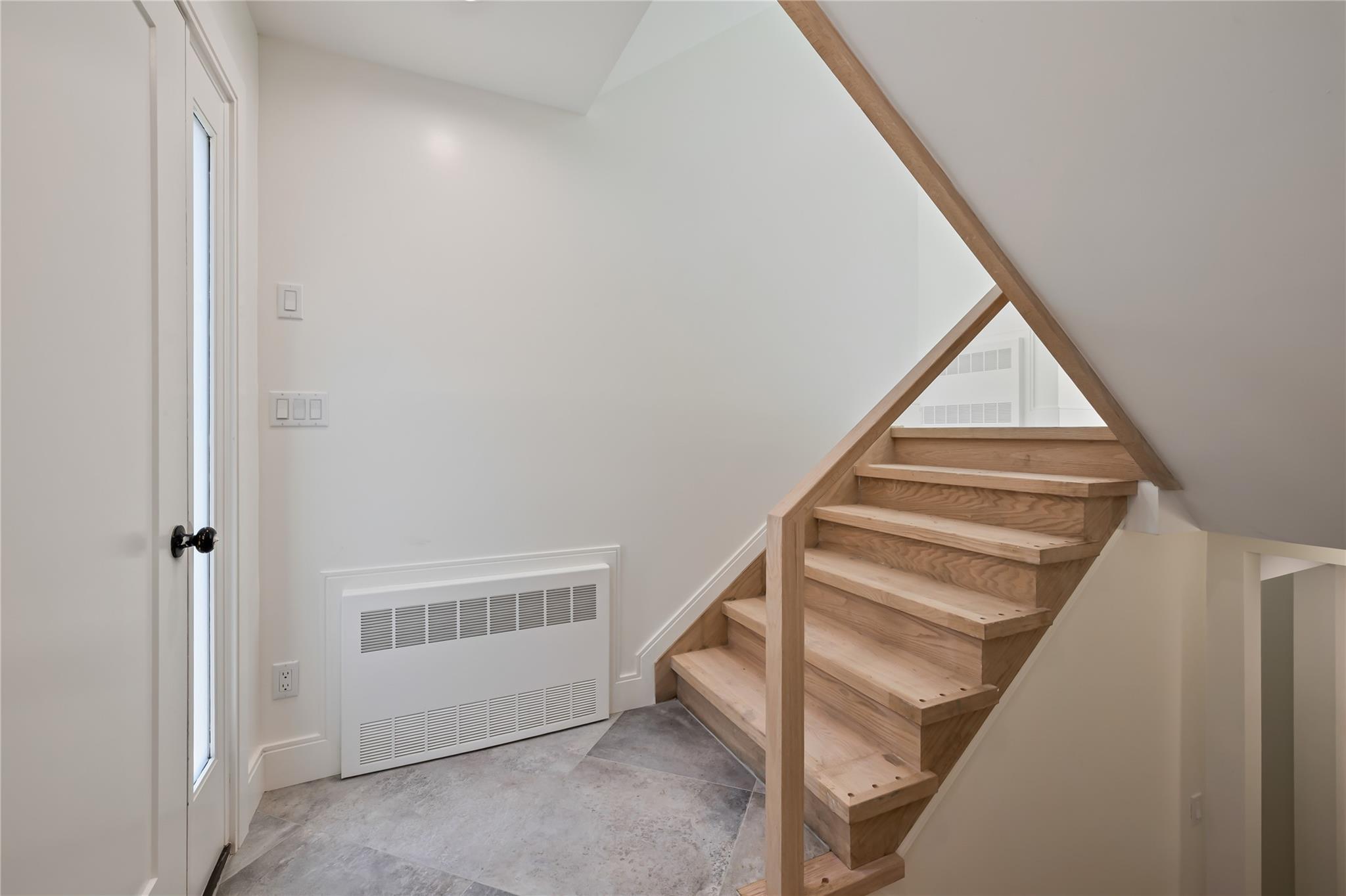22 Johnson Street