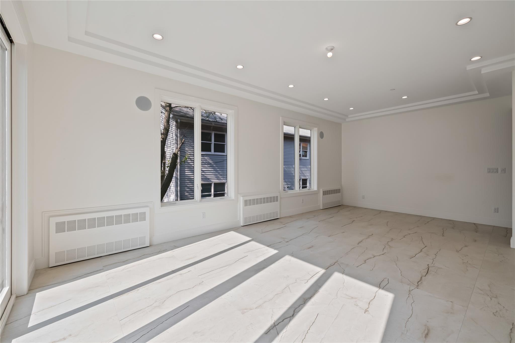 22 Johnson Street