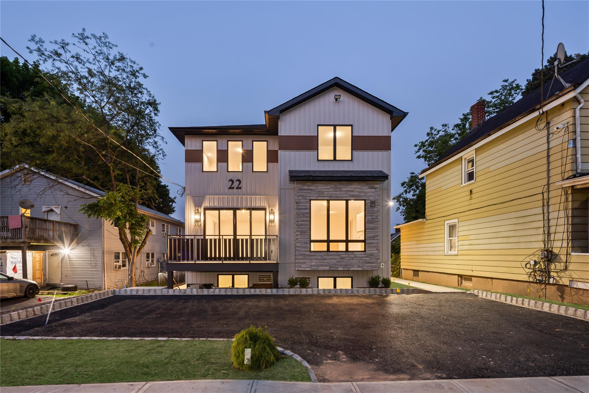 22 Johnson Street