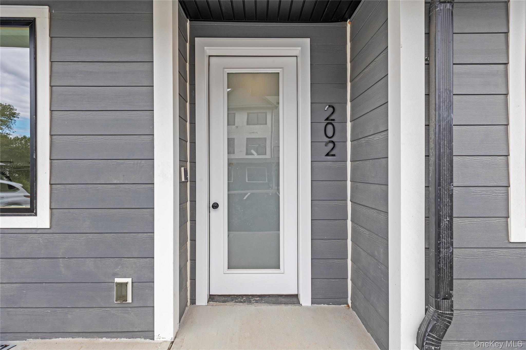 470 W Central Avenue Unit: 202