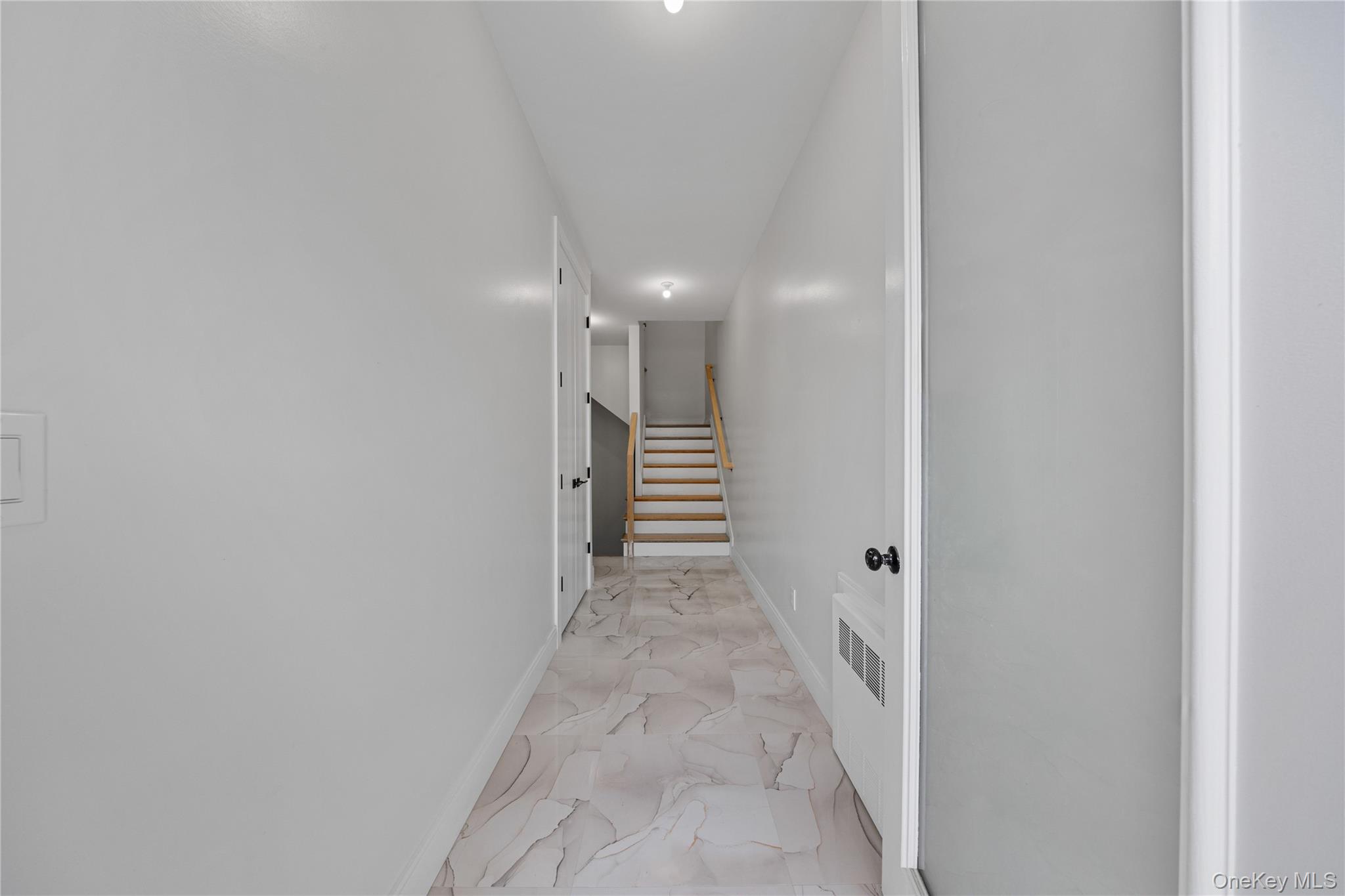 470 W Central Avenue Unit: 202
