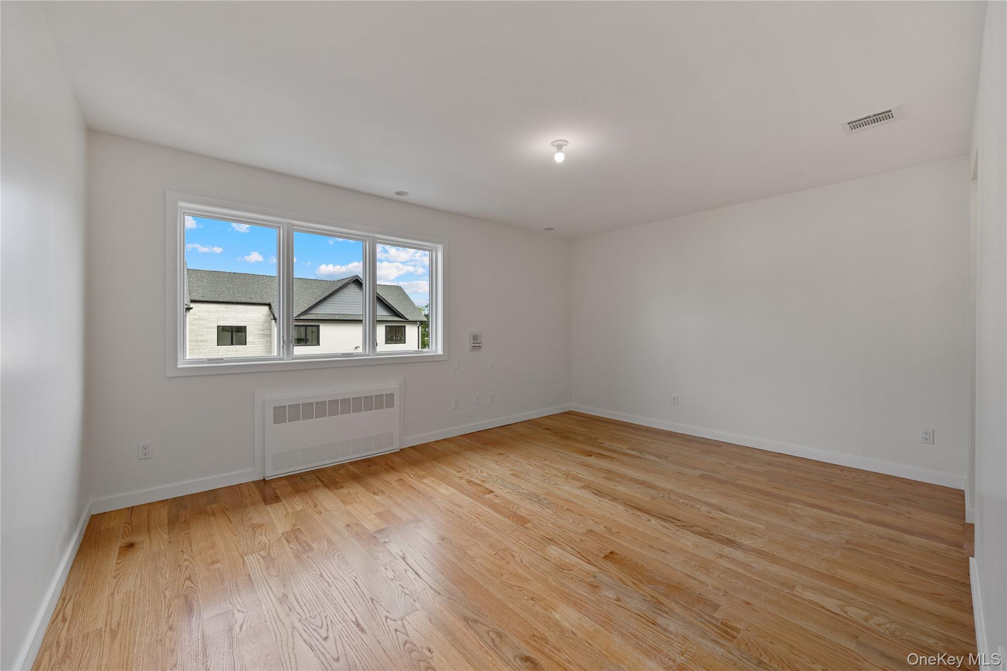 470 W Central Avenue Unit: 202