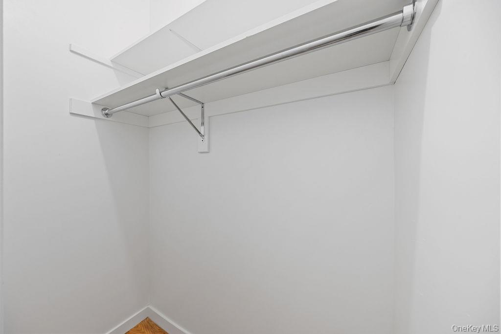 472 W Central Avenue Unit: 105