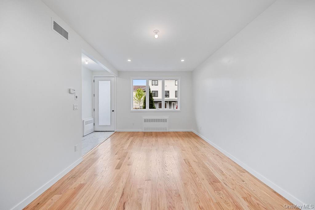 472 W Central Avenue Unit: 105