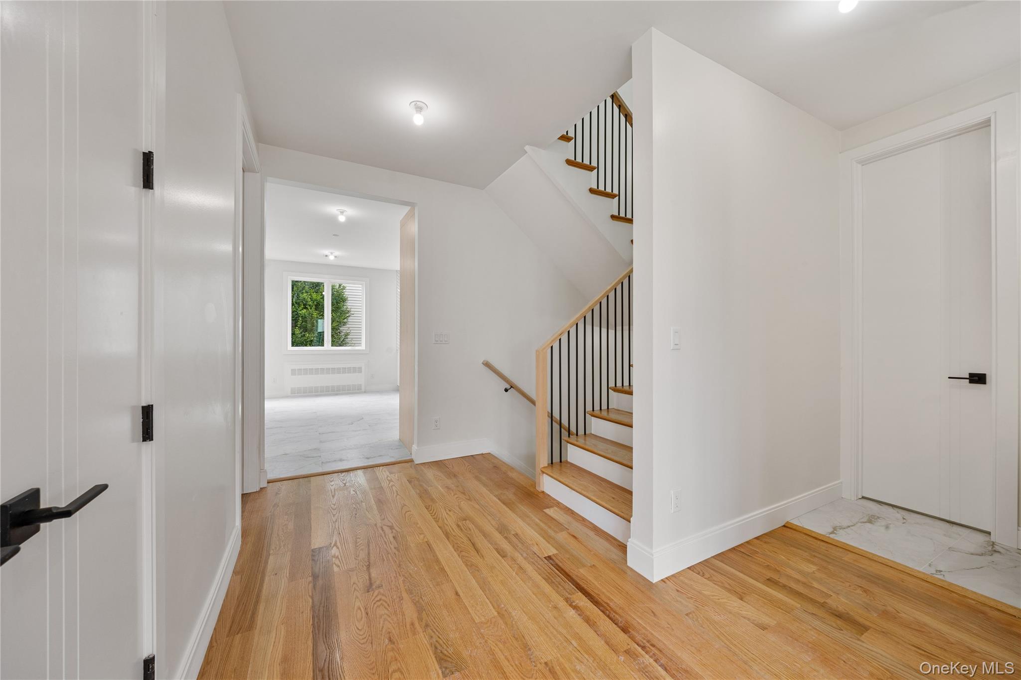 472 W Central Avenue Unit: 204