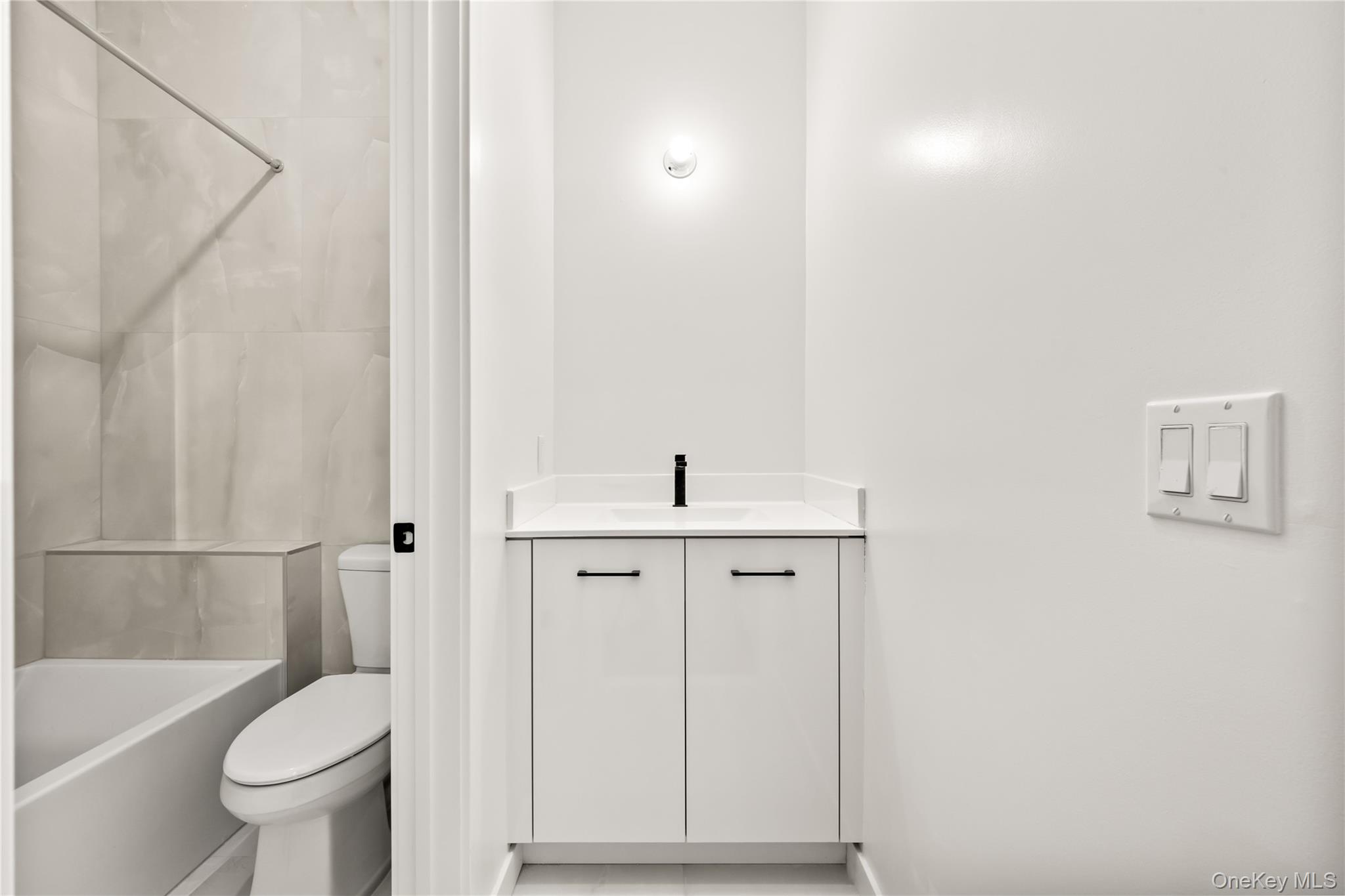 1 Manor Drive Unit: 102