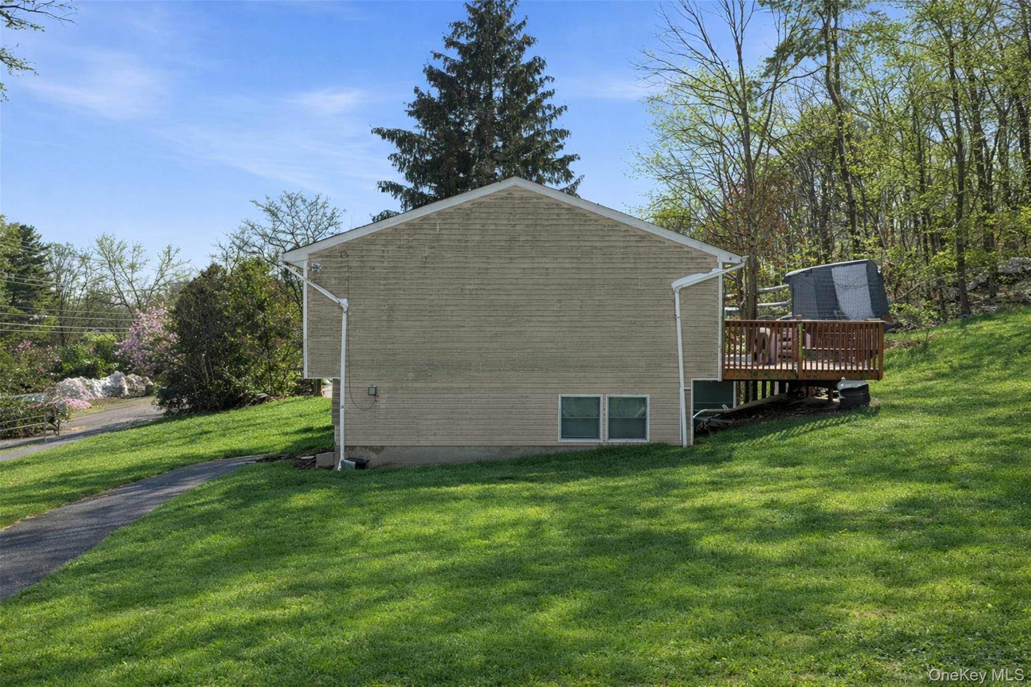 153 S Pascack Road