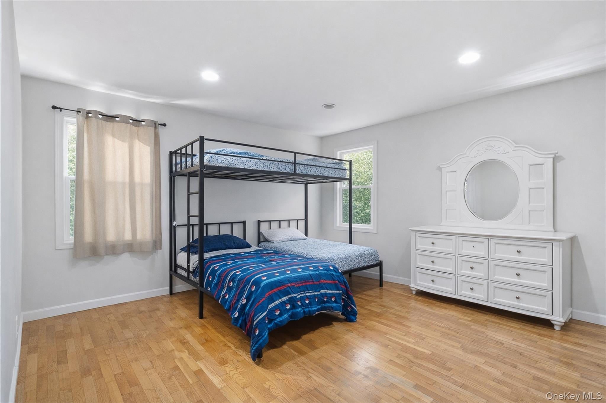 153 S Pascack Road