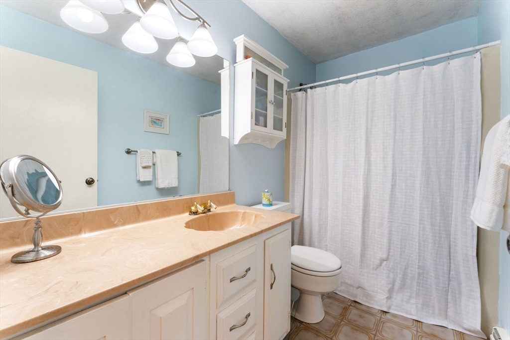 33 Apple Tree Hill Rd # 33