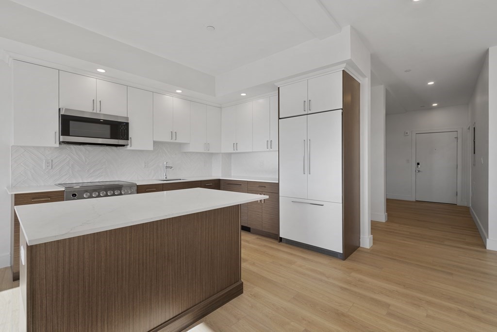 1948 Washington St # 5J