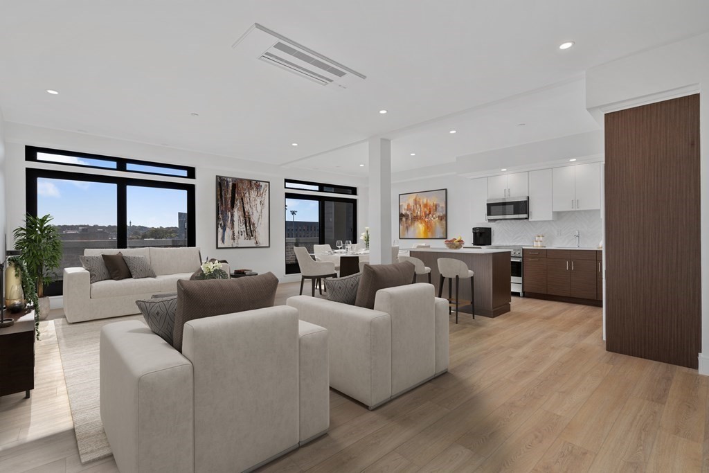 1948 Washington St # 5J