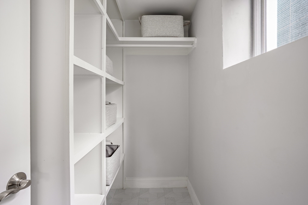 21 Fessenden Rd # 21