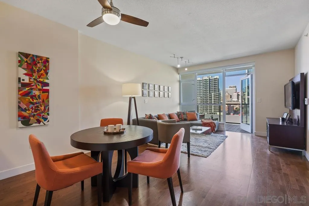 325 7th Ave Unit: 1101