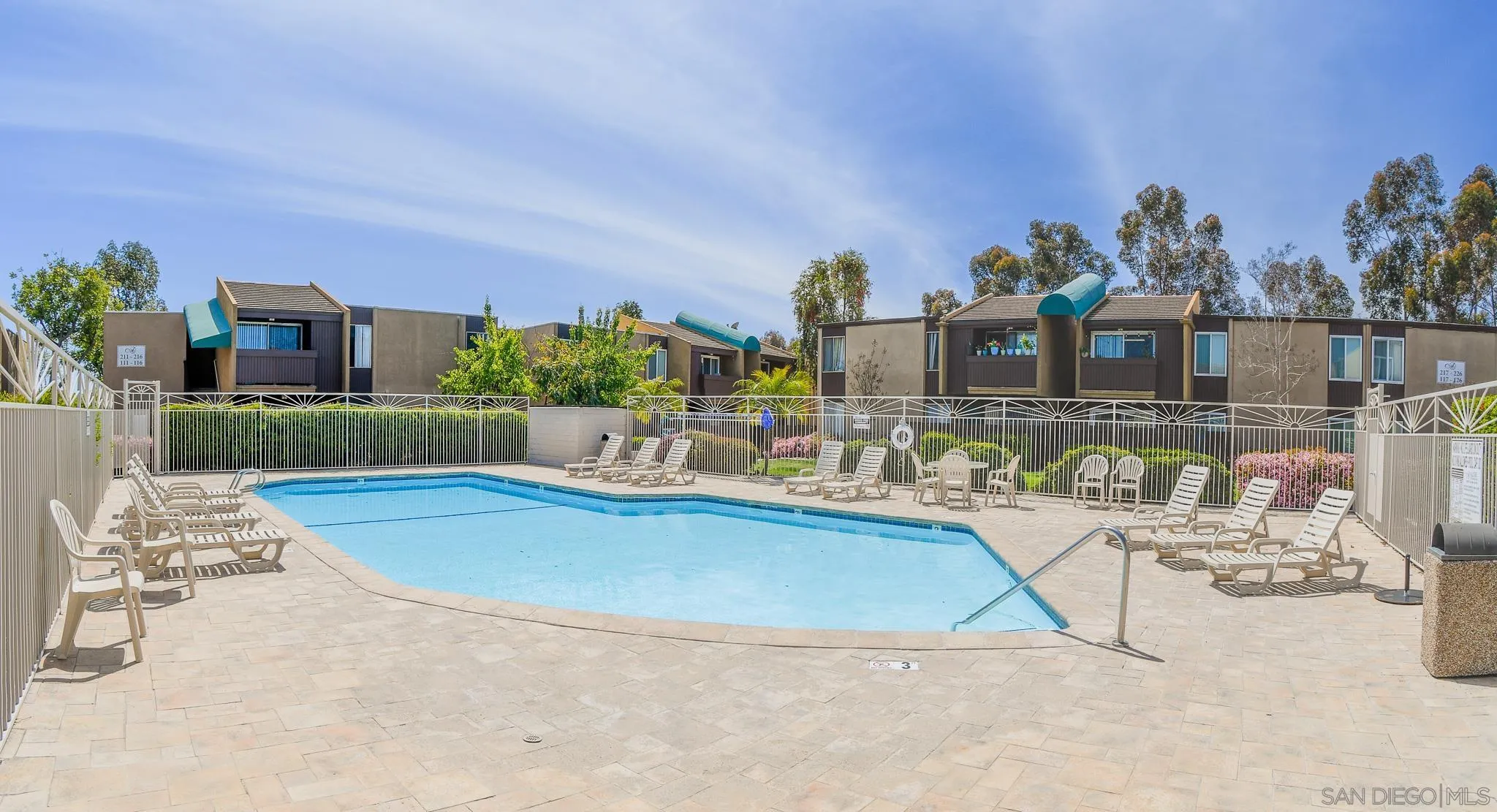 3456 Castle Glen Drive Unit: 270