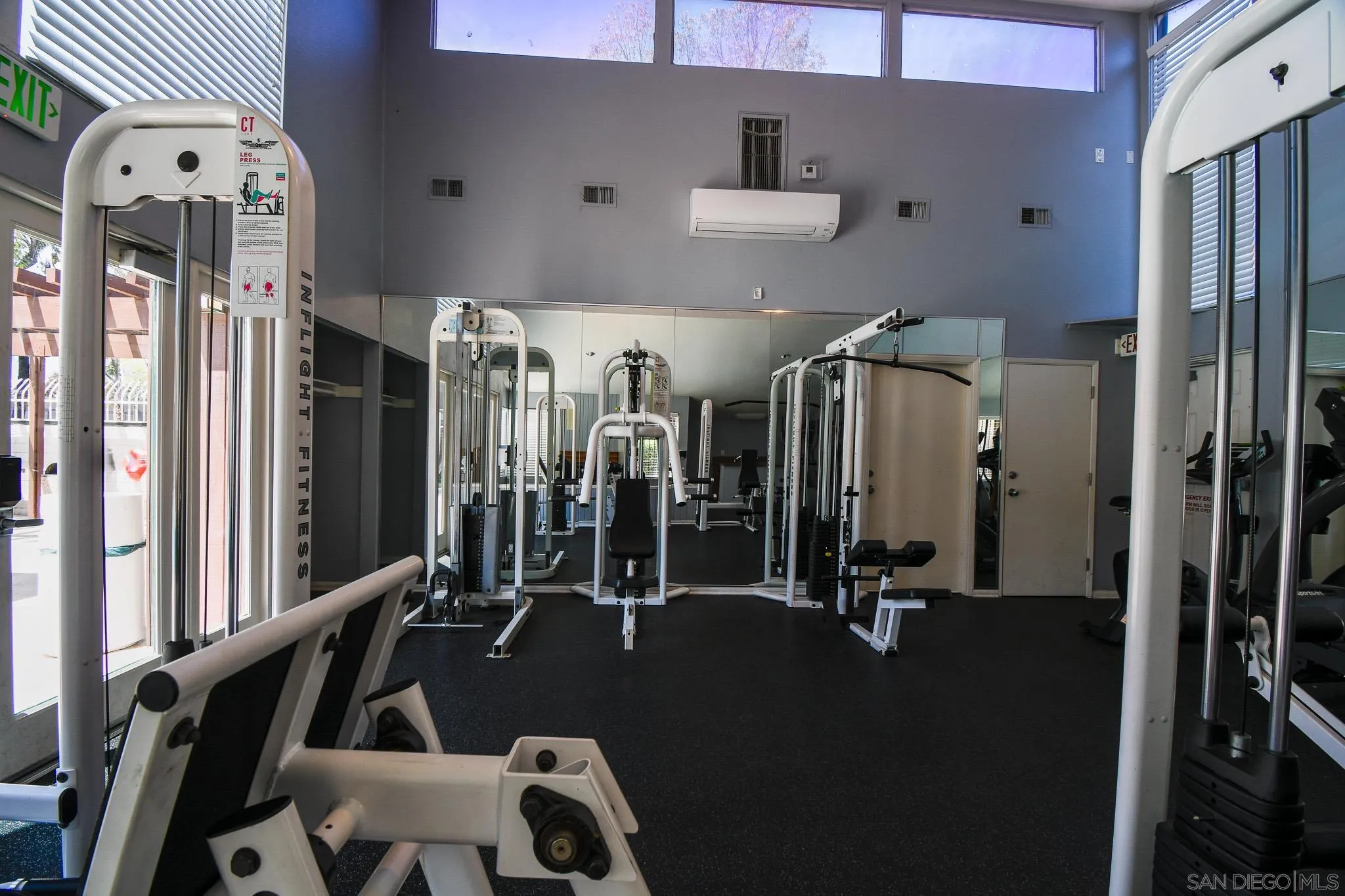 3456 Castle Glen Drive Unit: 270