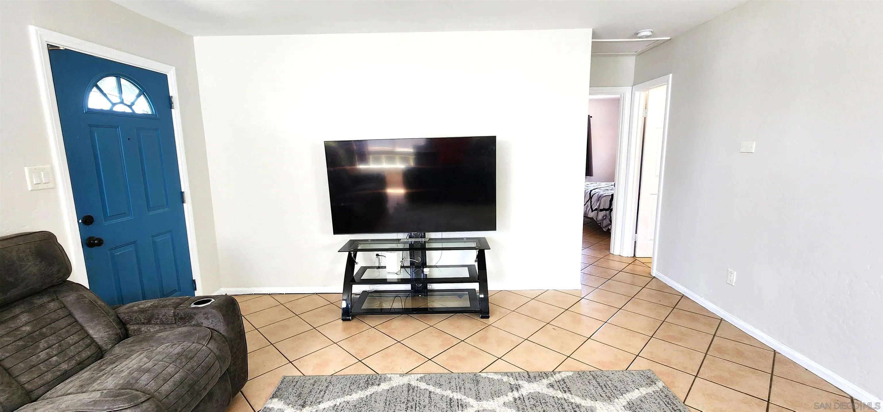 643 Encinitas Ave