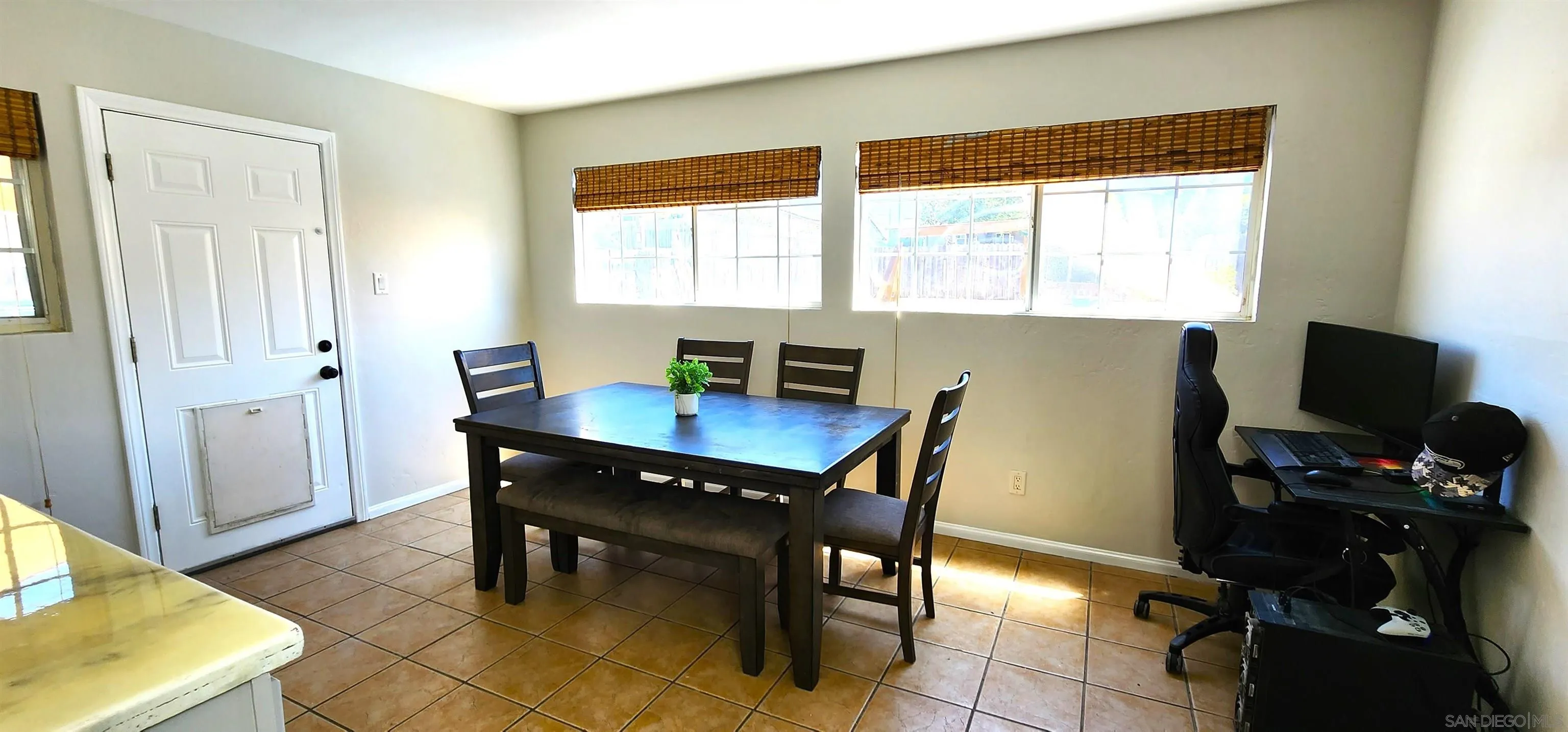 643 Encinitas Ave