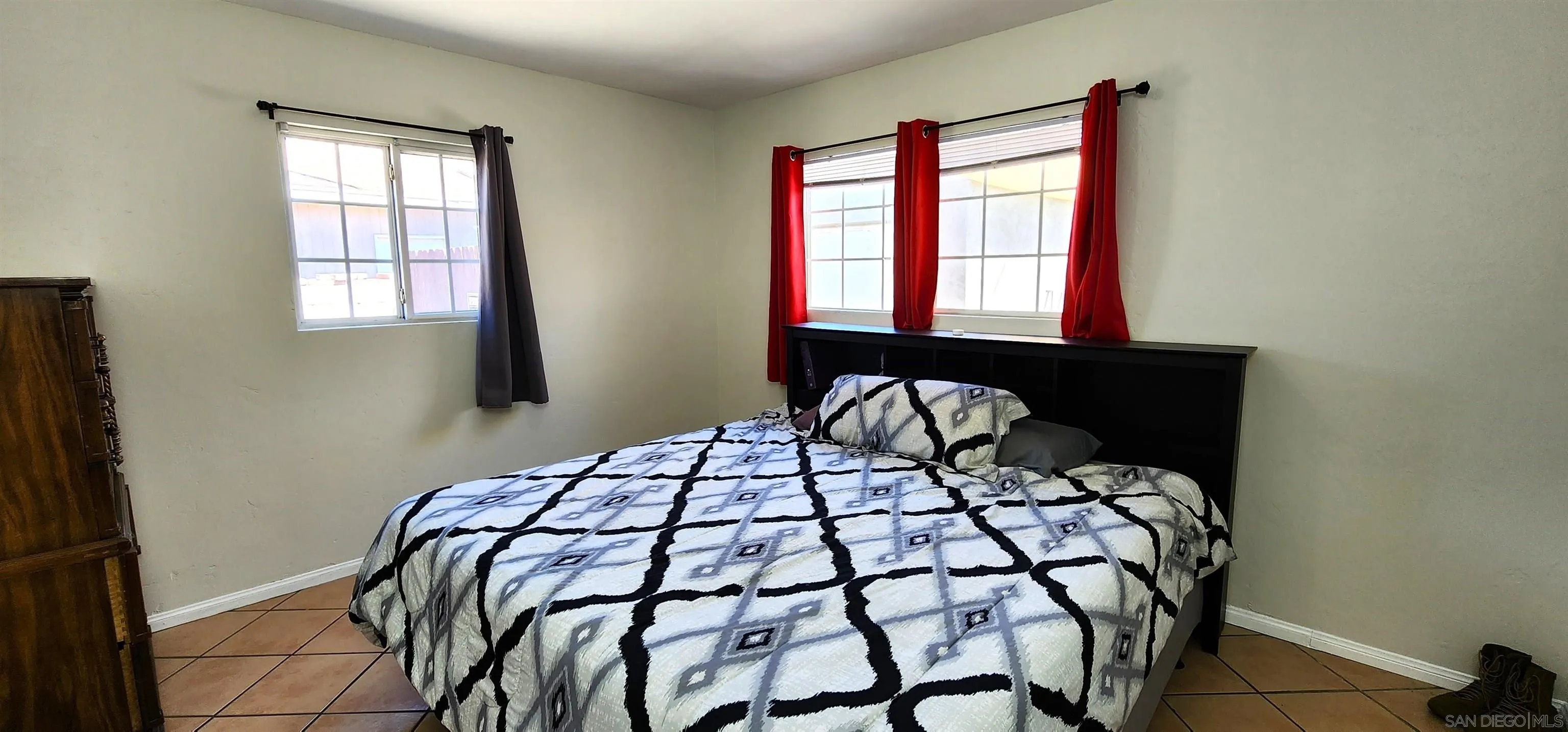 643 Encinitas Ave