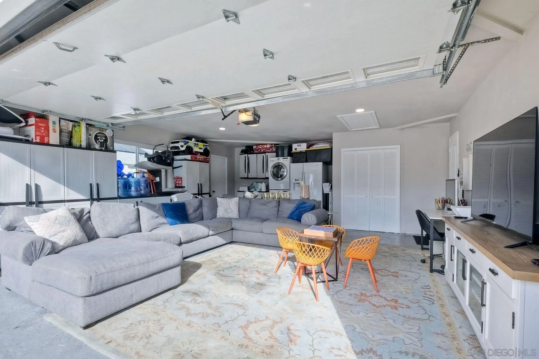 1223 Armstrong