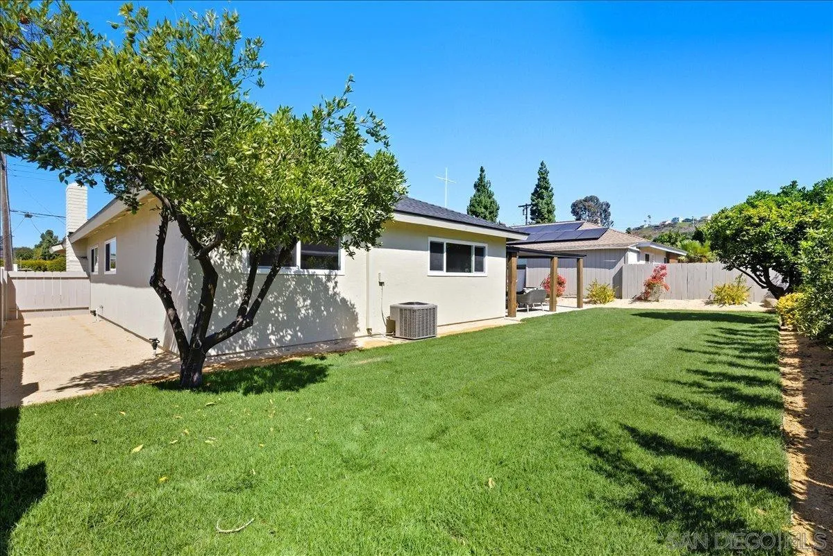 5885 Laramie Way