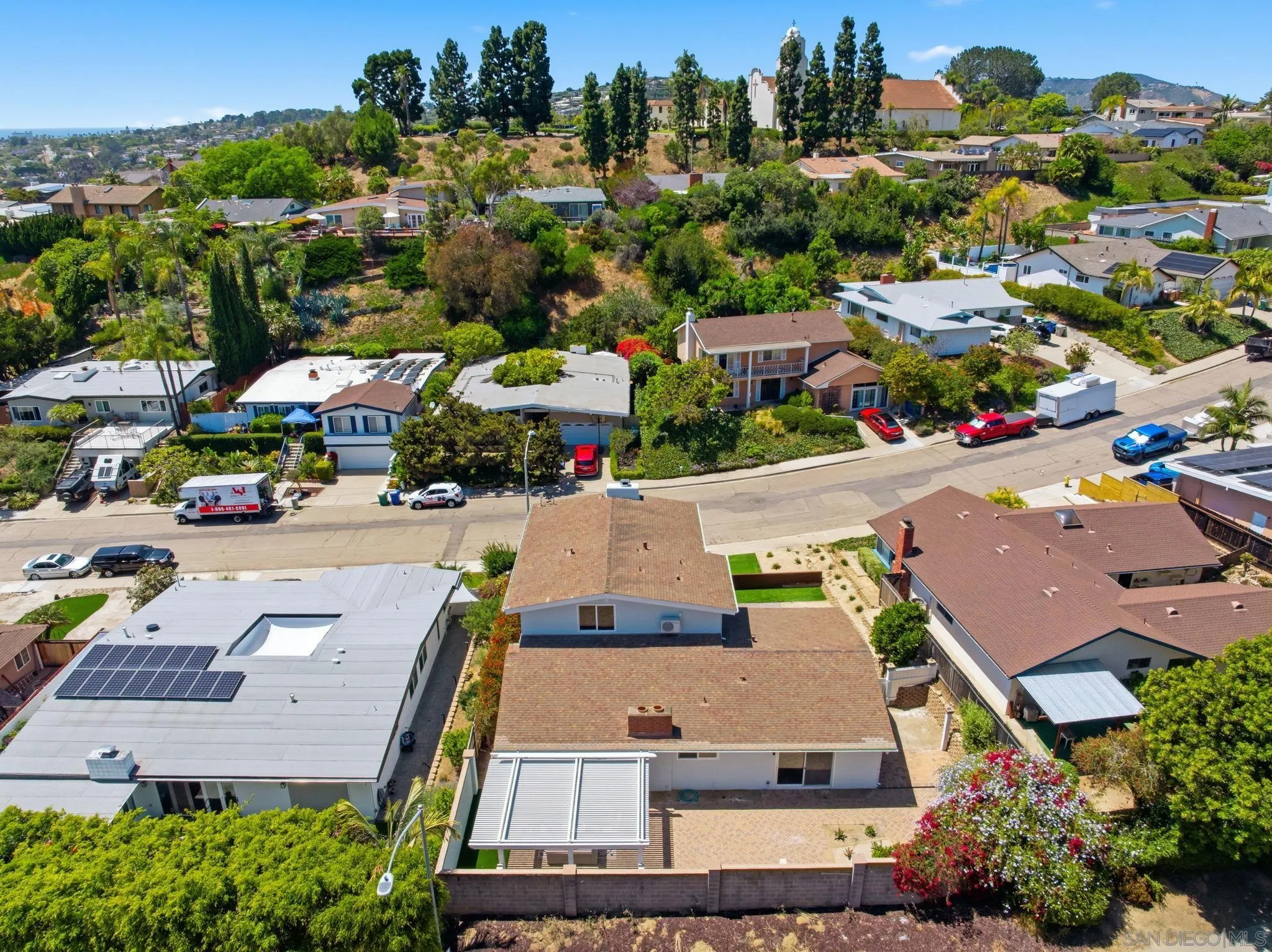 3855 Southview