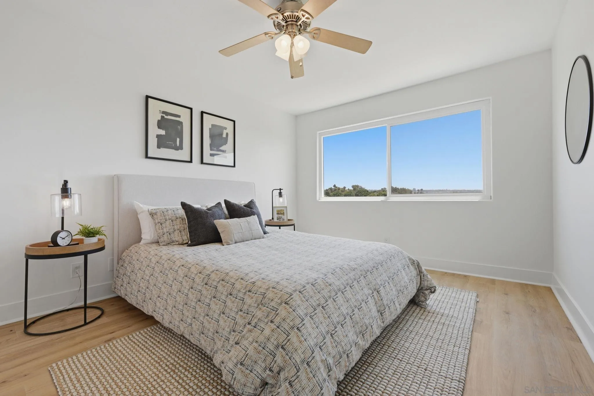 4013 Crown Point Unit 2