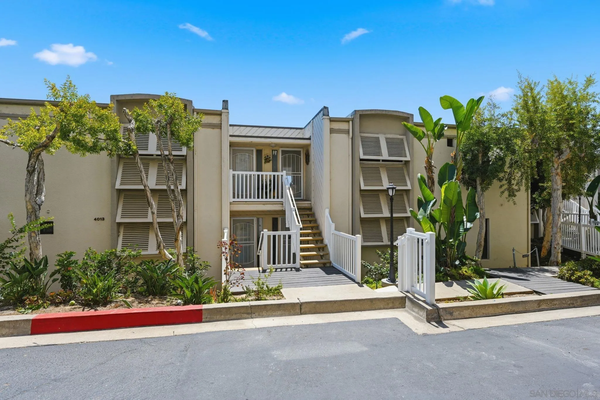 4013 Crown Point Unit 2