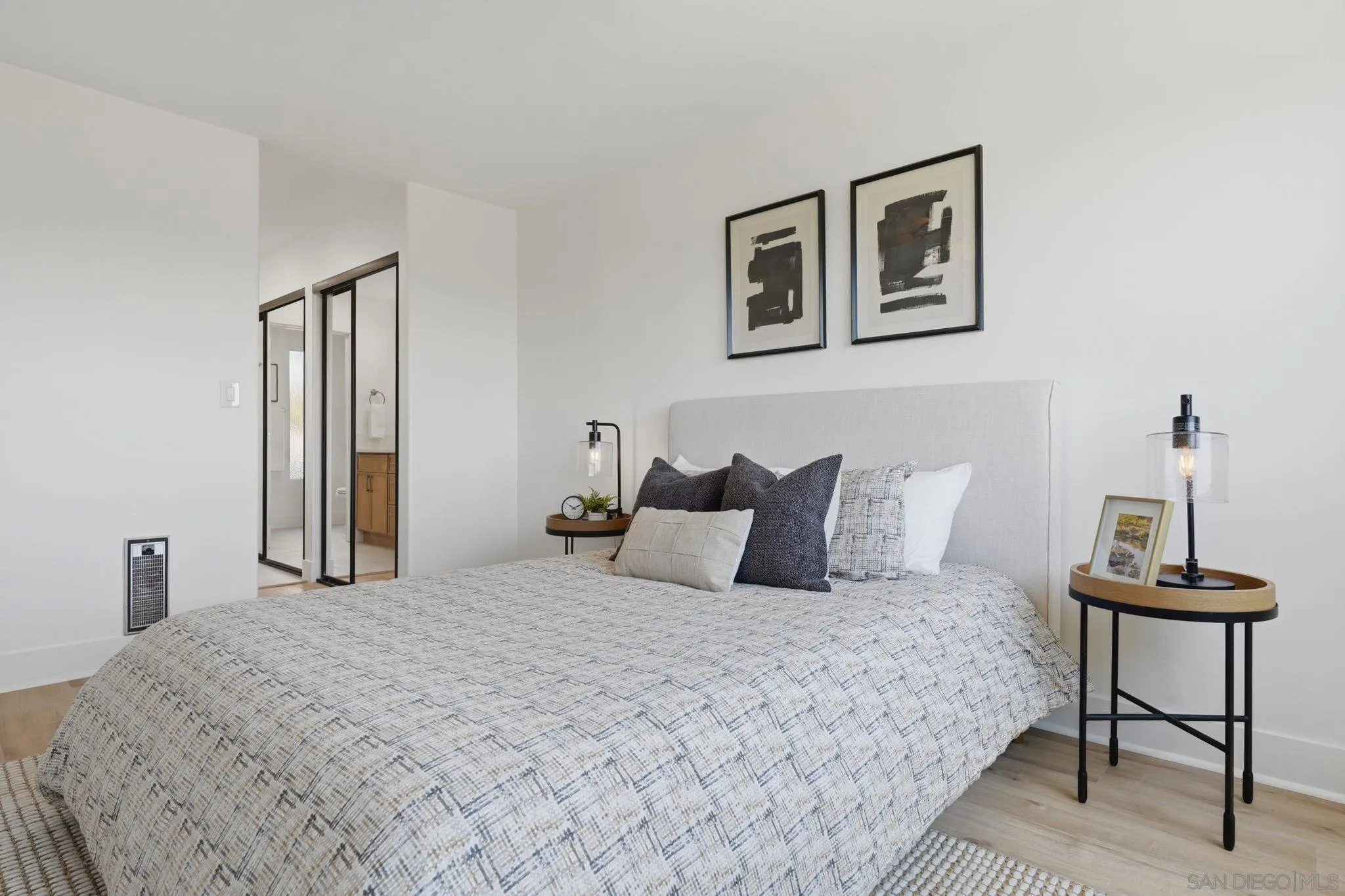 4013 Crown Point Unit 2