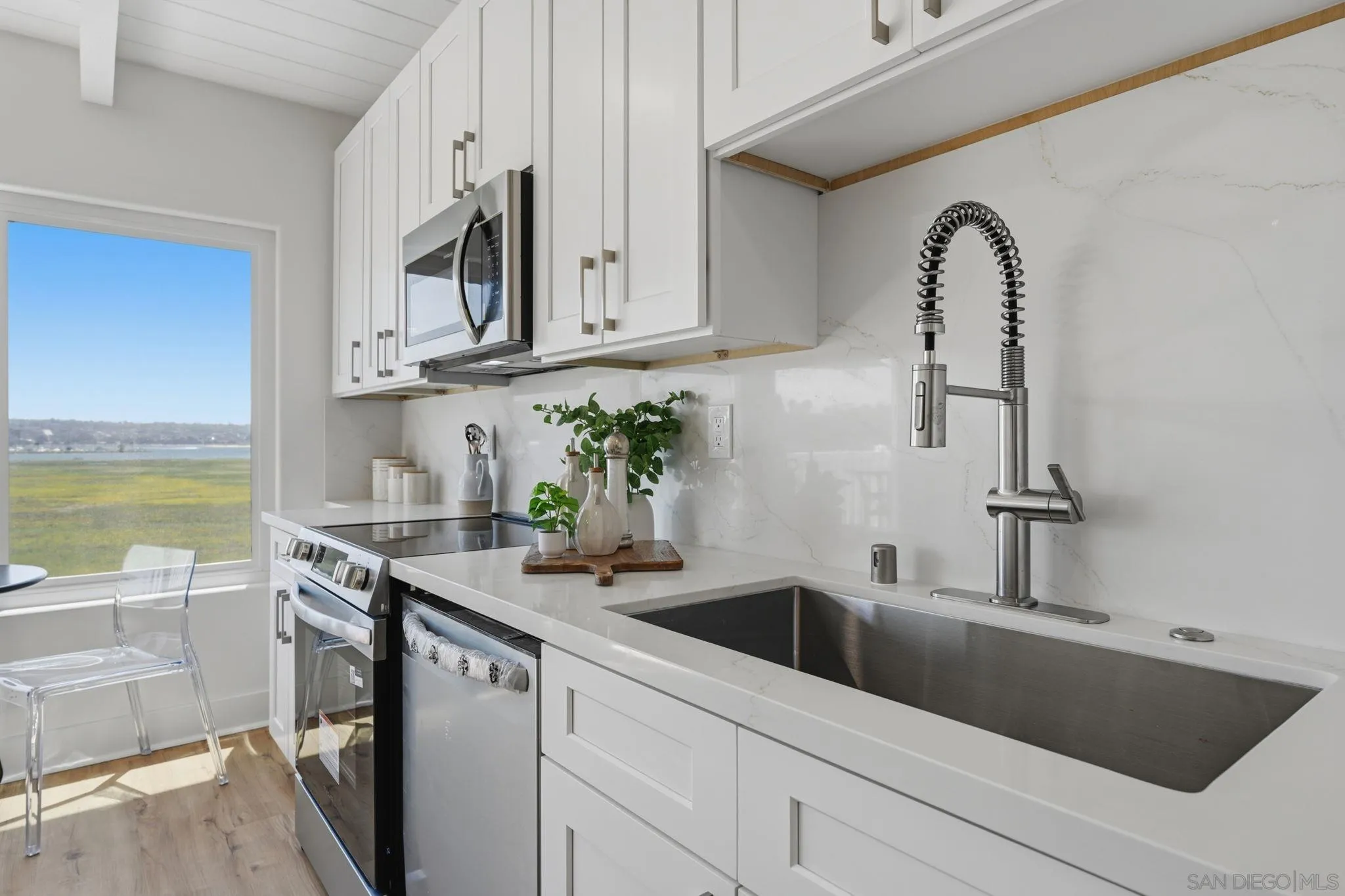4013 Crown Point Unit 2