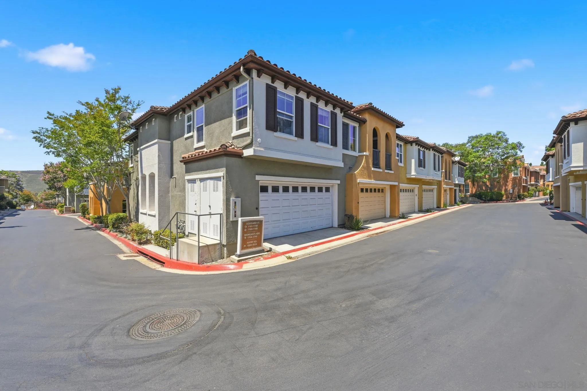 1151 Goddard