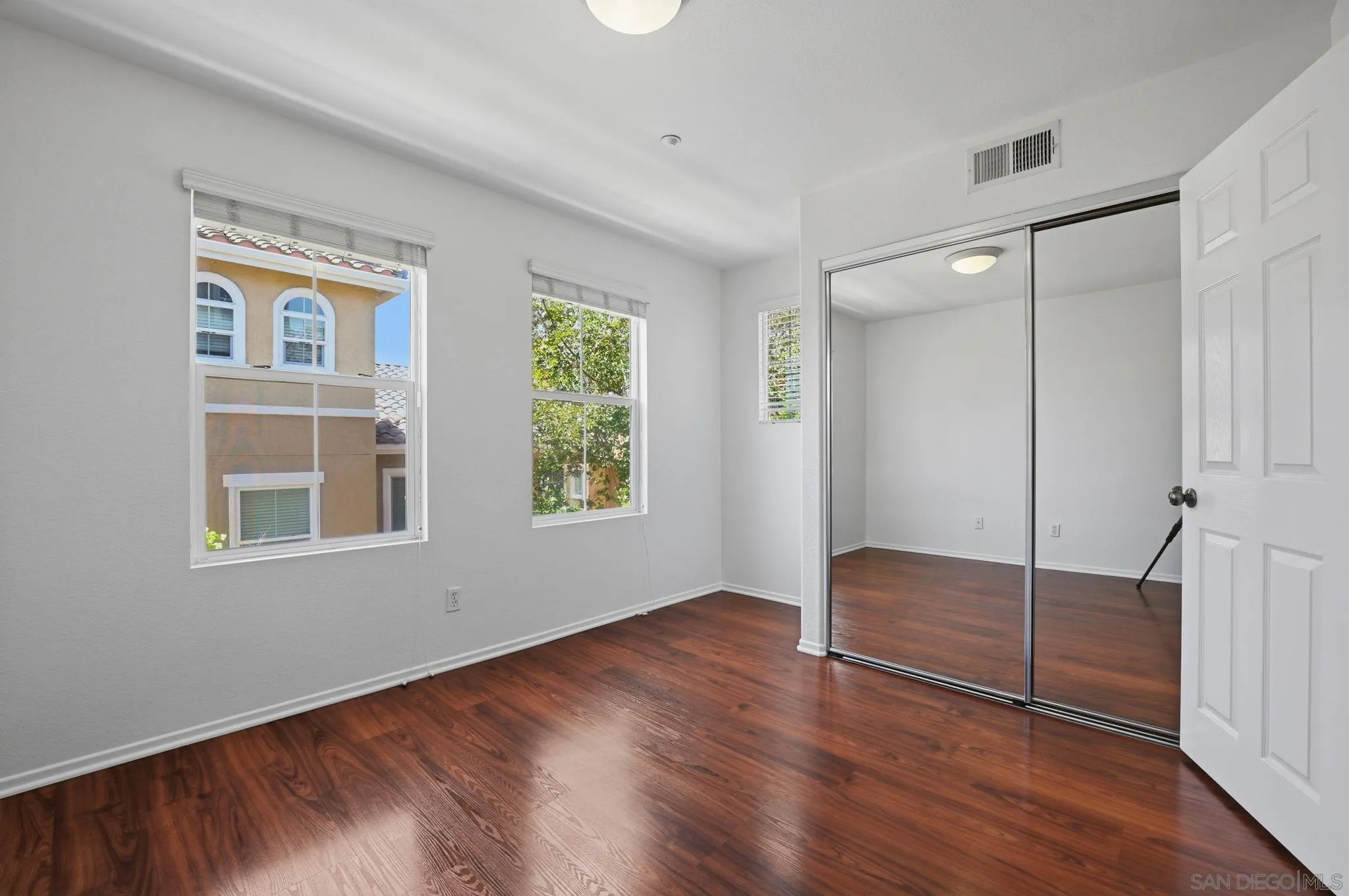 1151 Goddard