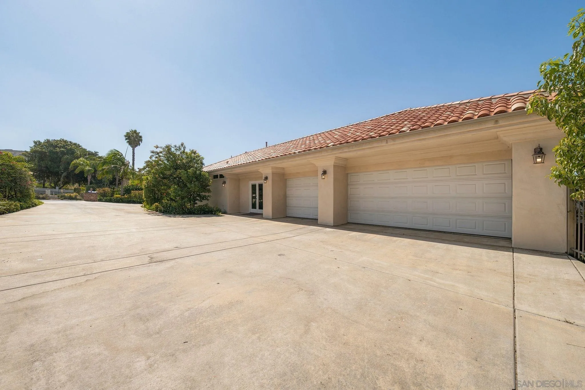 1990 Quail View Dr