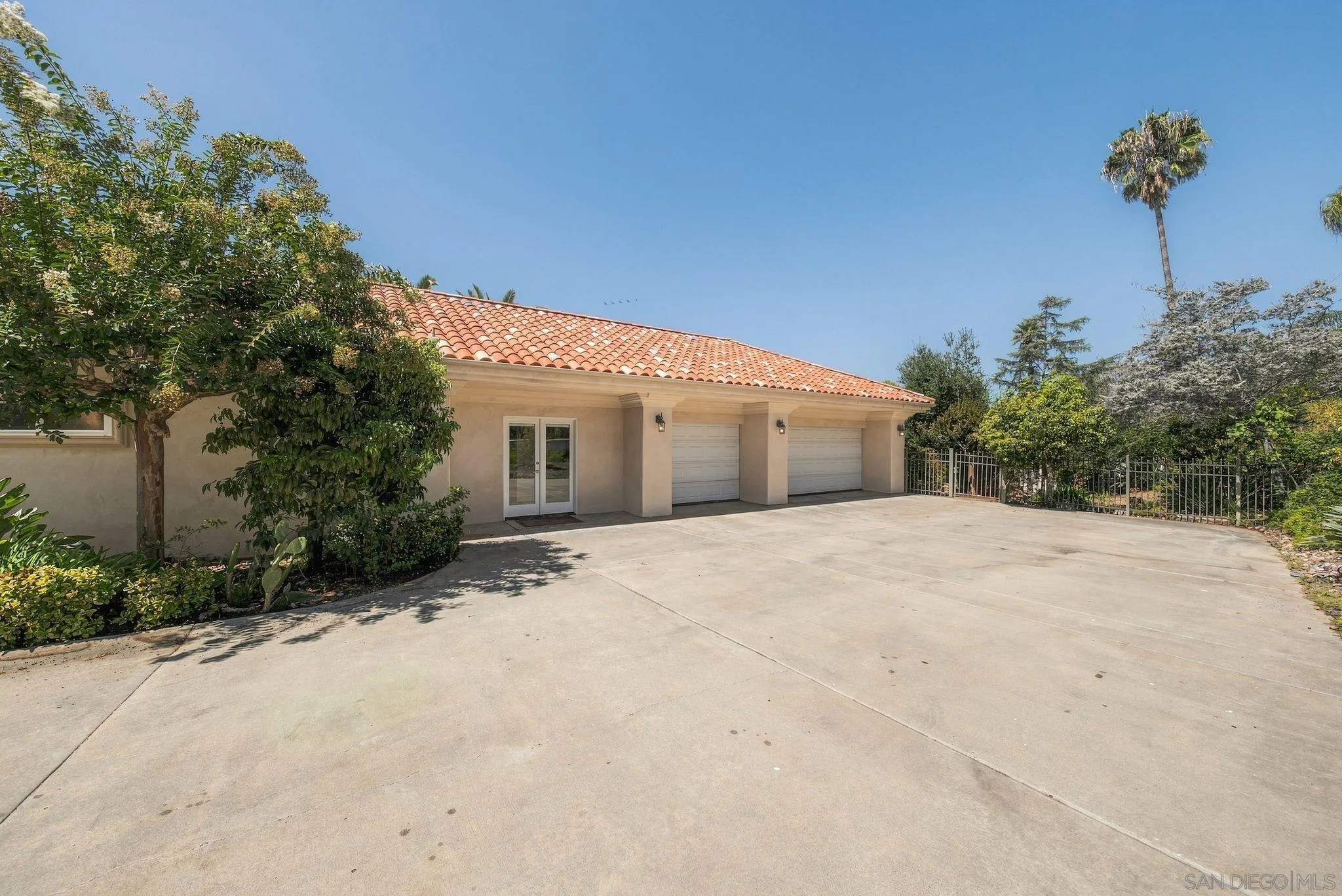 1990 Quail View Dr