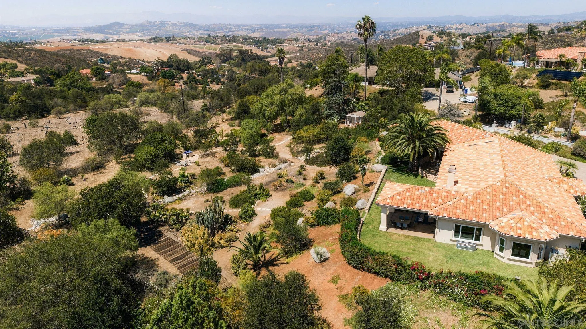 1990 Quail View Dr