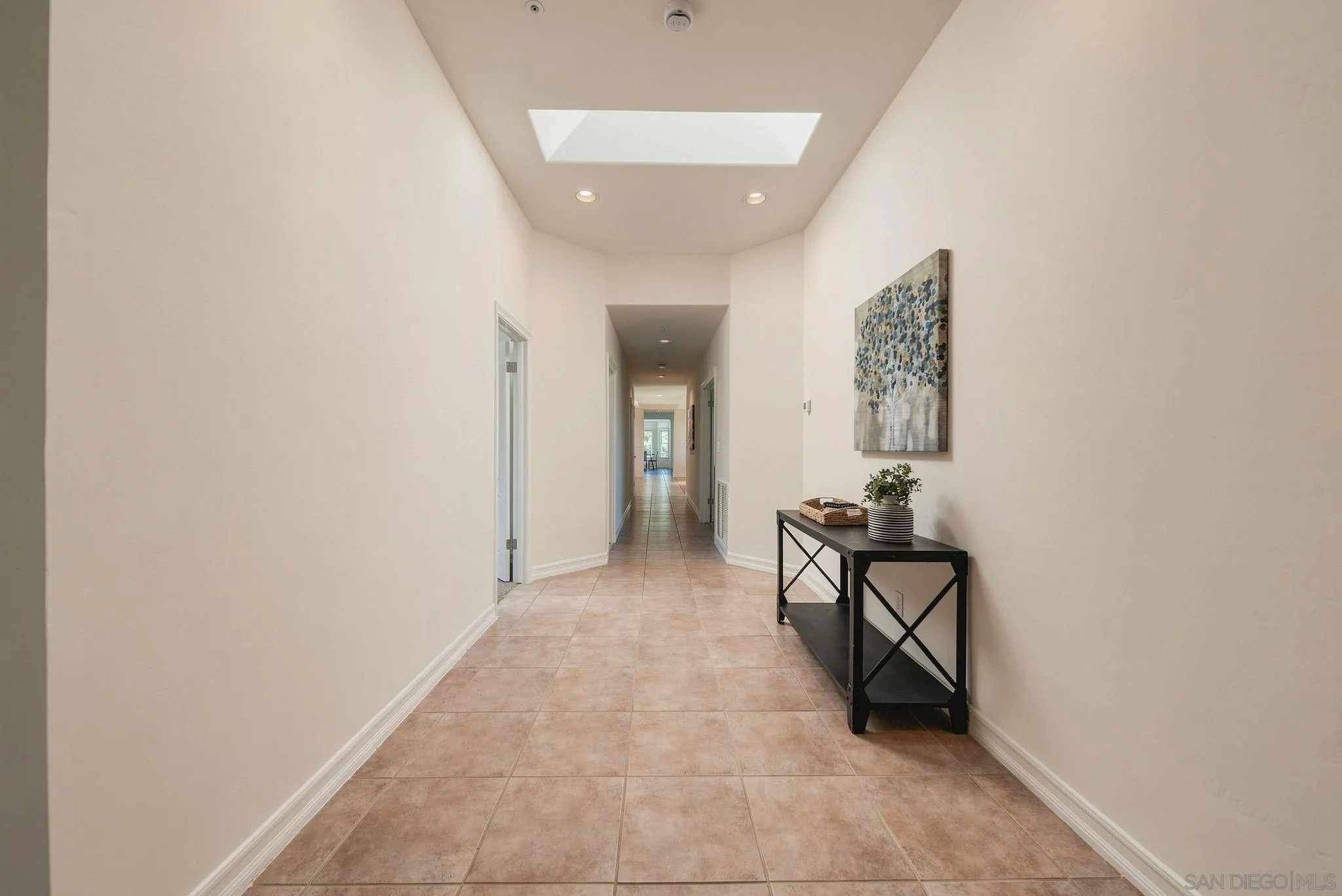 1990 Quail View Dr
