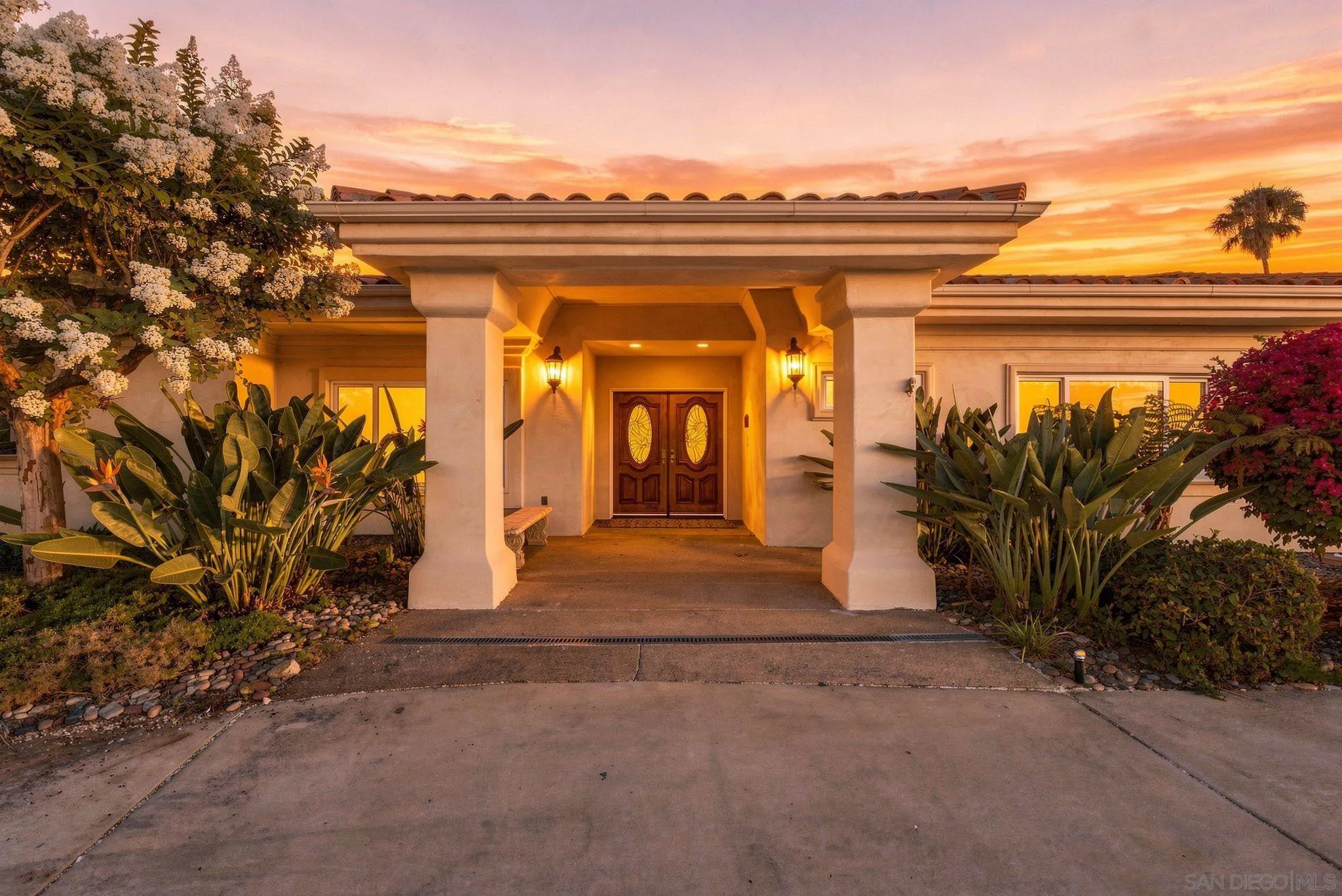 1990 Quail View Dr