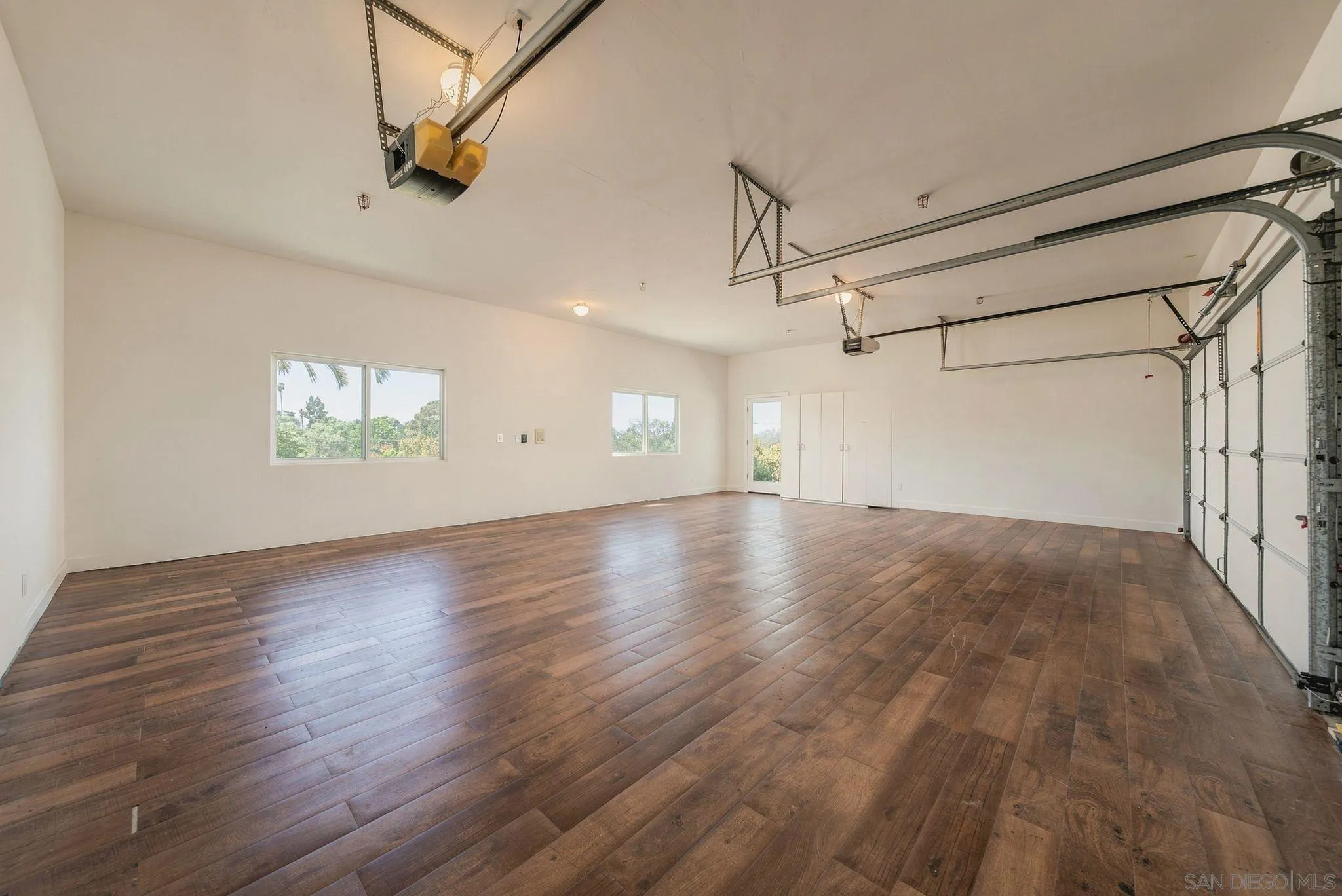 1990 Quail View Dr