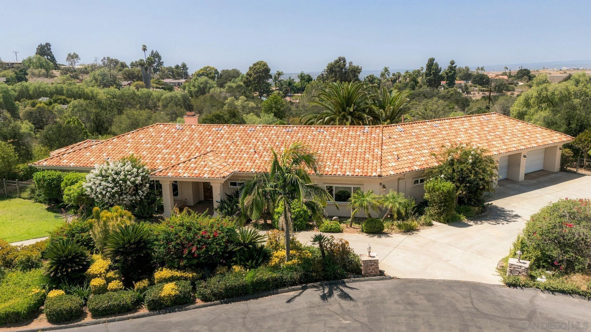 1990 Quail View Dr