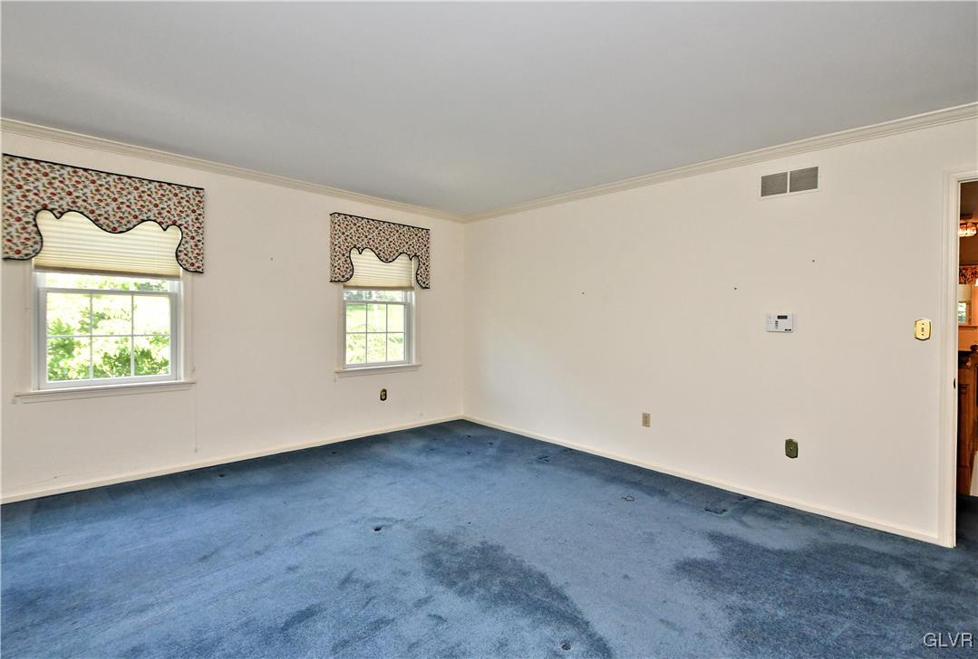 4933 Skytop Drive