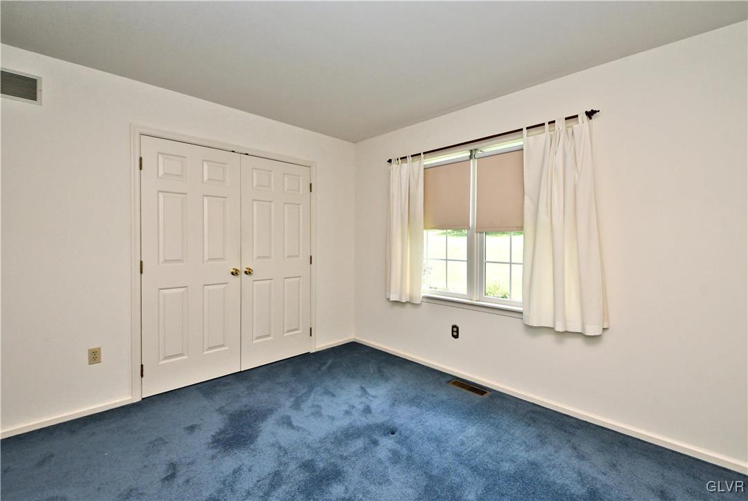 4933 Skytop Drive