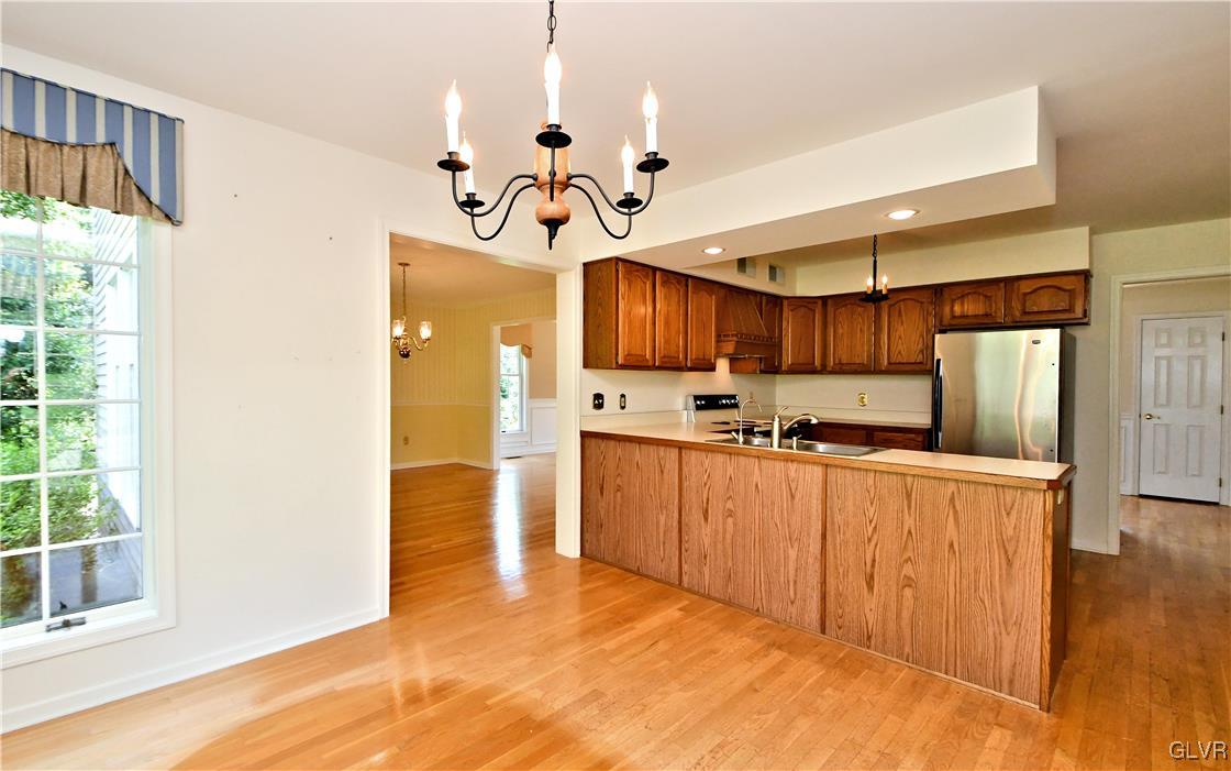 4933 Skytop Drive