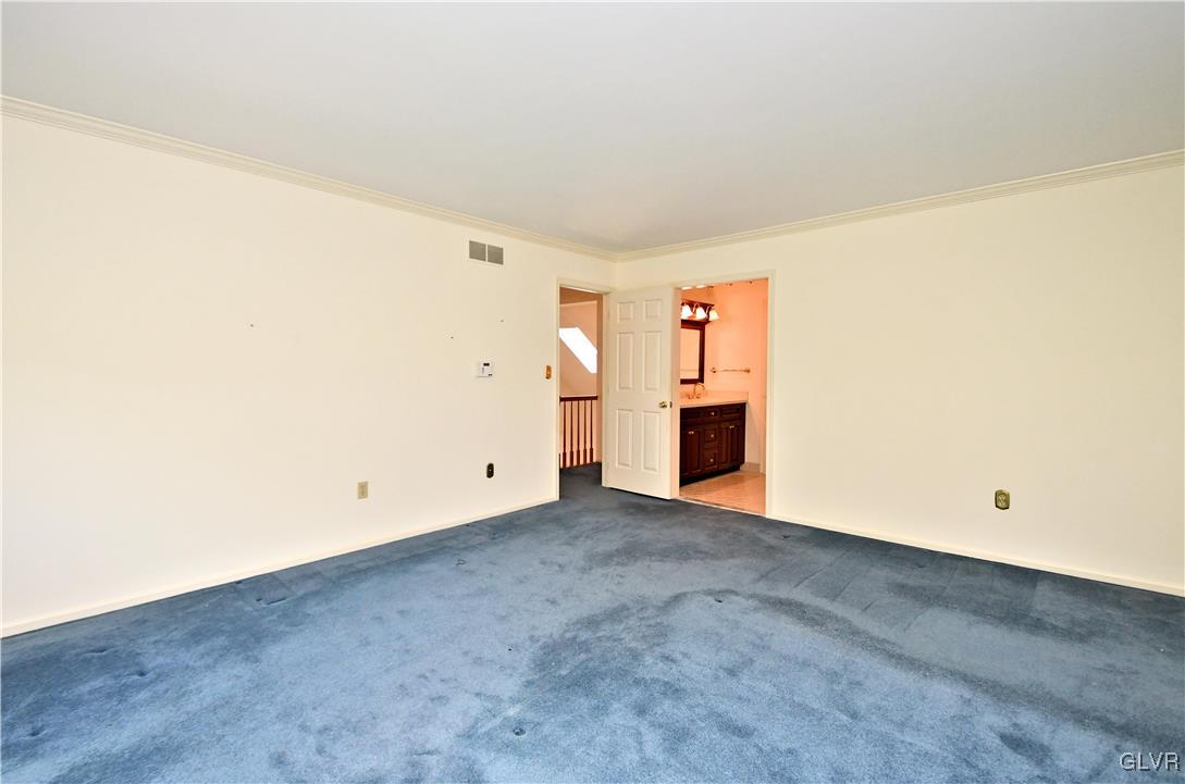 4933 Skytop Drive
